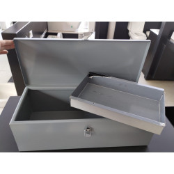 CAJA DE HERRAMIENTA METAL...