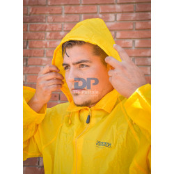 "DE PASCALE" TRAJE AMARILLO...